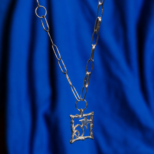 PORTAL PENDANT