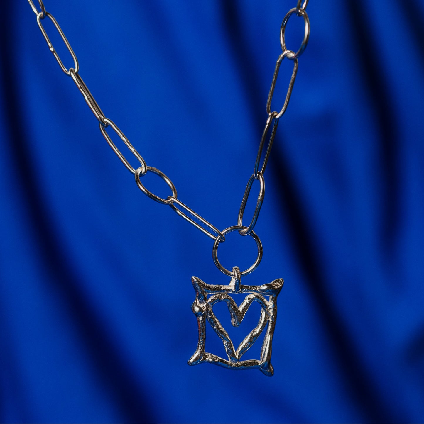 LOVE NOTE PENDANT